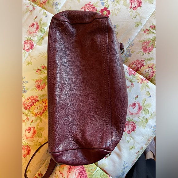 💵SOLD💵 GIVENCHY Metallic Sugar Goatskin Medium Pandora Bordeaux Handbag - Picture 5 of 16